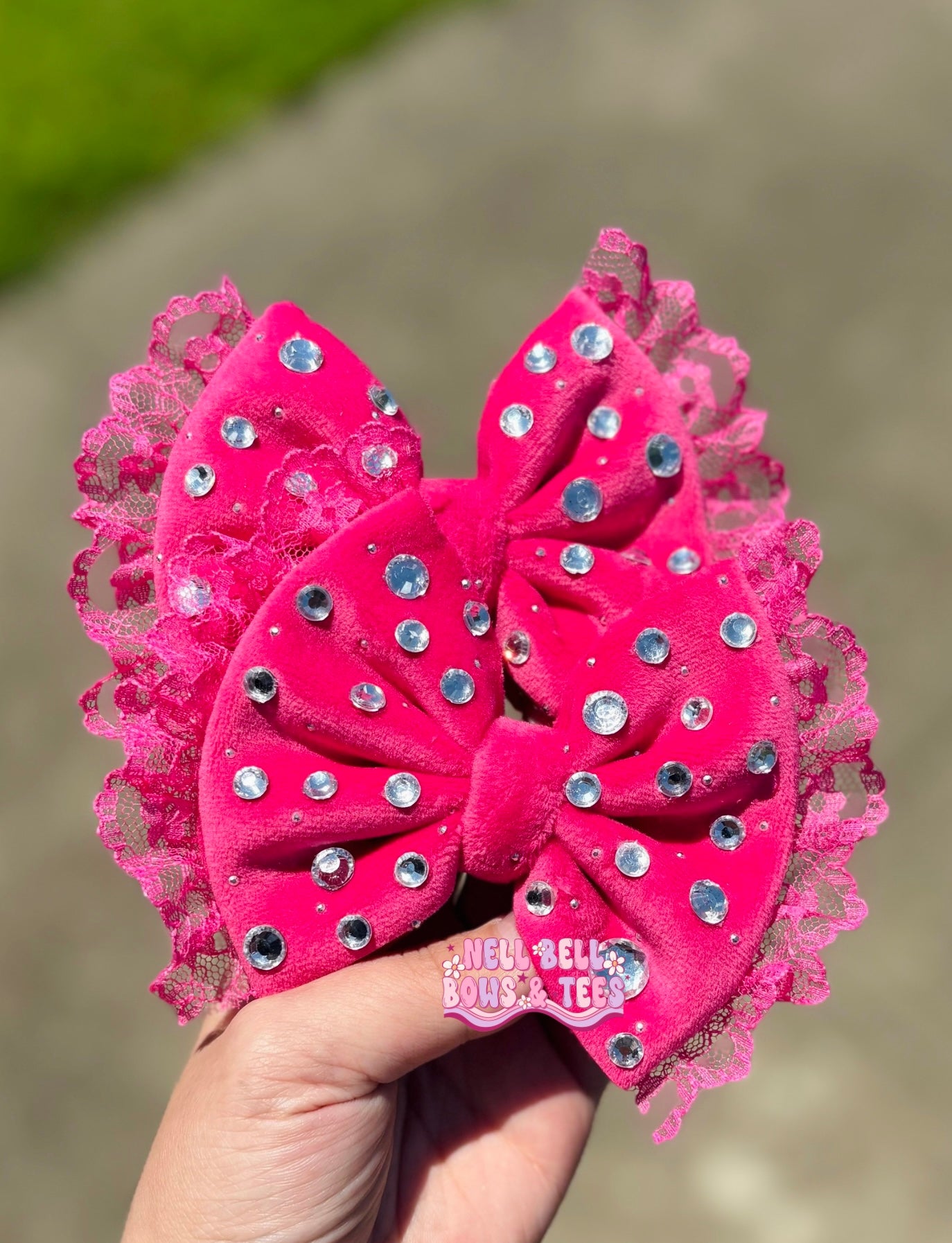 Mystery Lace Bows