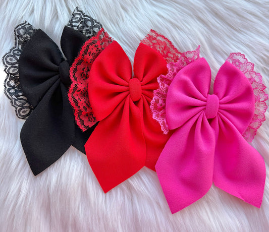 Mystery Lace Bows