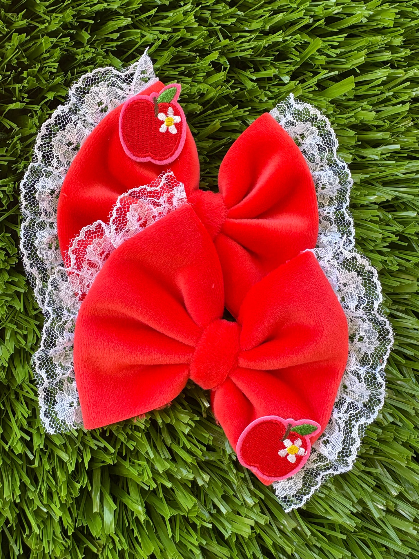 Apples + Lace